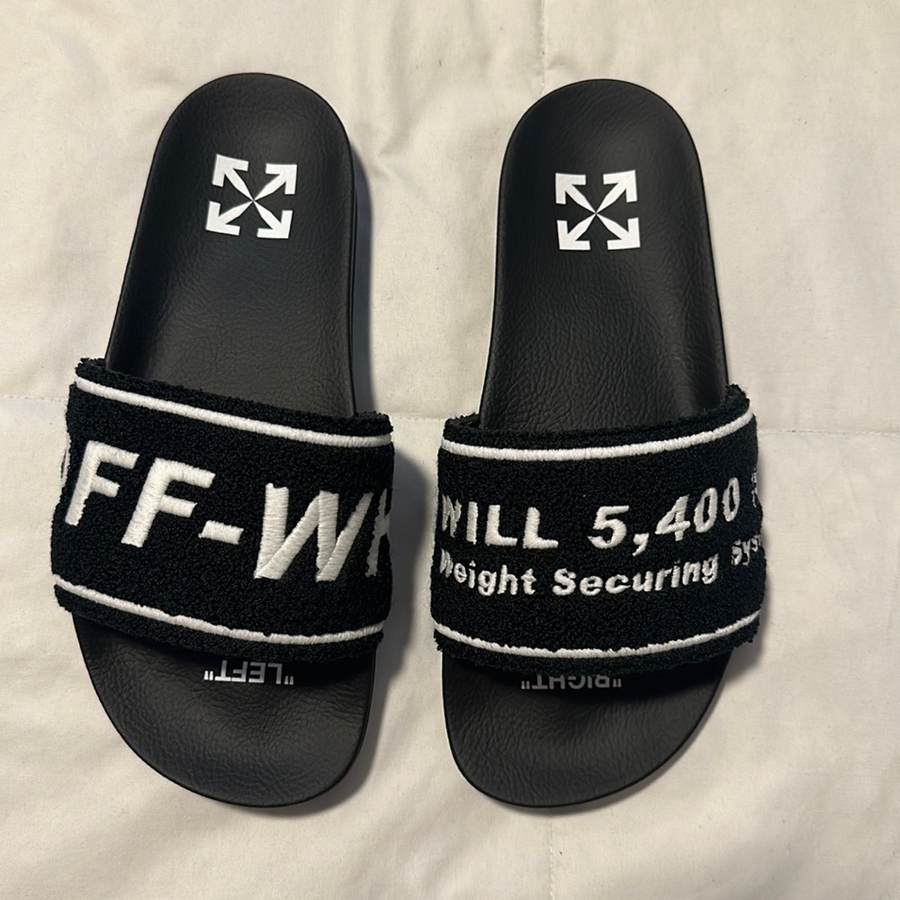 Towel Embroidered Pool Slide Sandal (Men)